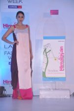 at the launch of Lakme Timeless collection  in Taj Land_s End on 24th July 2012 (37).JPG